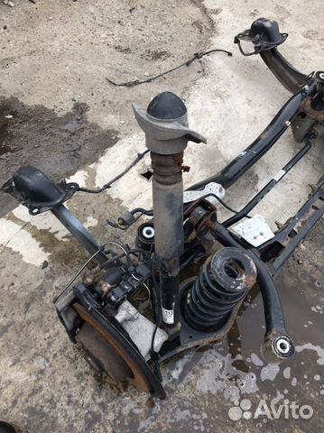 Volkswagen passat b 7 стойка амортизатора