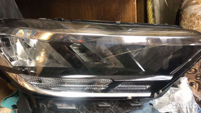Фара новая правая Volkswagen Polo
