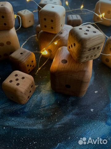 Кубик из Дерева