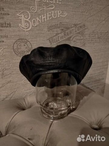 Берет из натуральной кожи