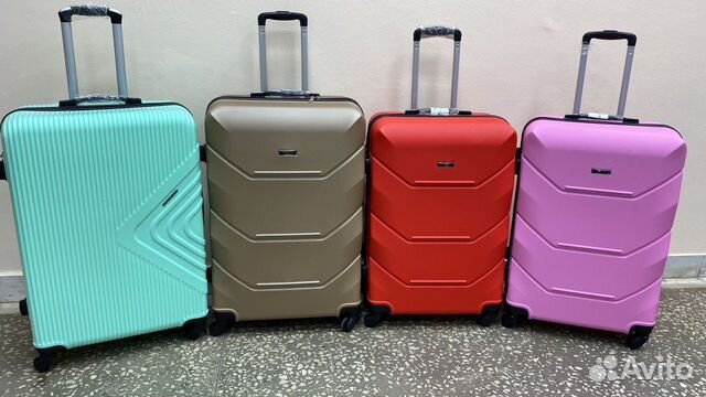 Чемодан на колесах. Ремонт чемоданов. Чемодан пермь привокзальная. Чемодан на колесах. Ремонт чемоданов на колесиках в замена ручки.