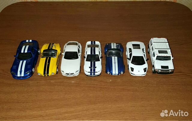 Машинки металлические