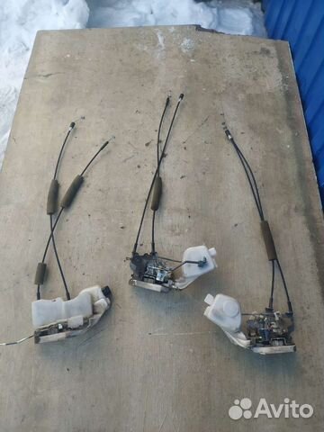 Замок двери Mitsubishi Galant 9