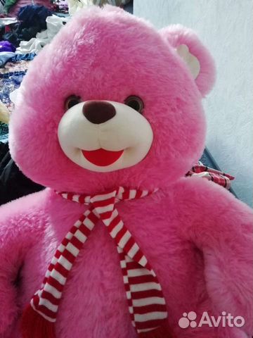 Большой плюшевый мишка