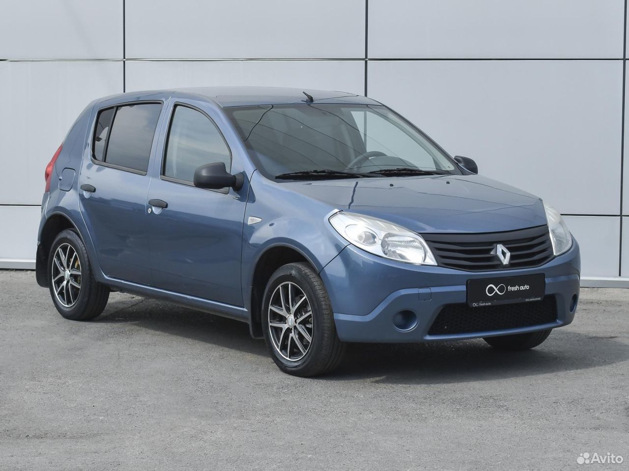 Renault Sandero 2011