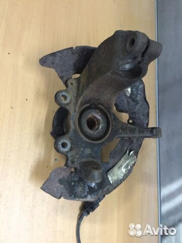 Кулак volvo s40 2004- правый 31212948 18мм