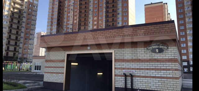 Машиноместо, 14 м²