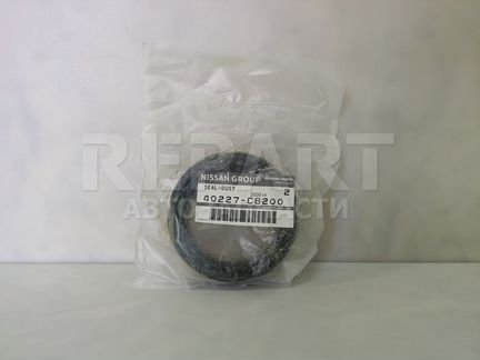 Сальник ступицы Nissan Patrol 40227C8200