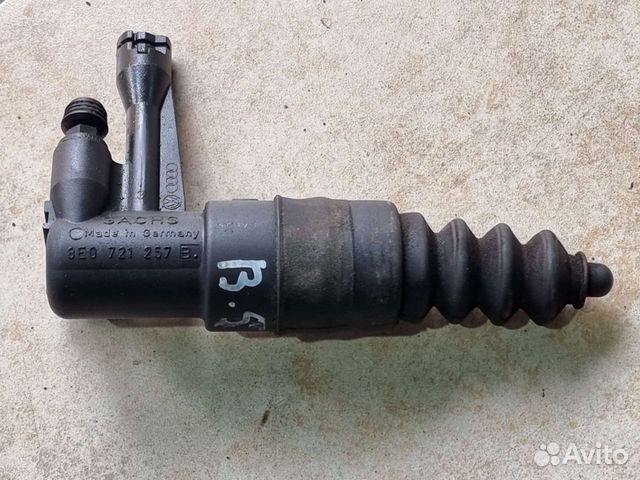 Цилиндр сцепления рабочий VW Passat (B5+)