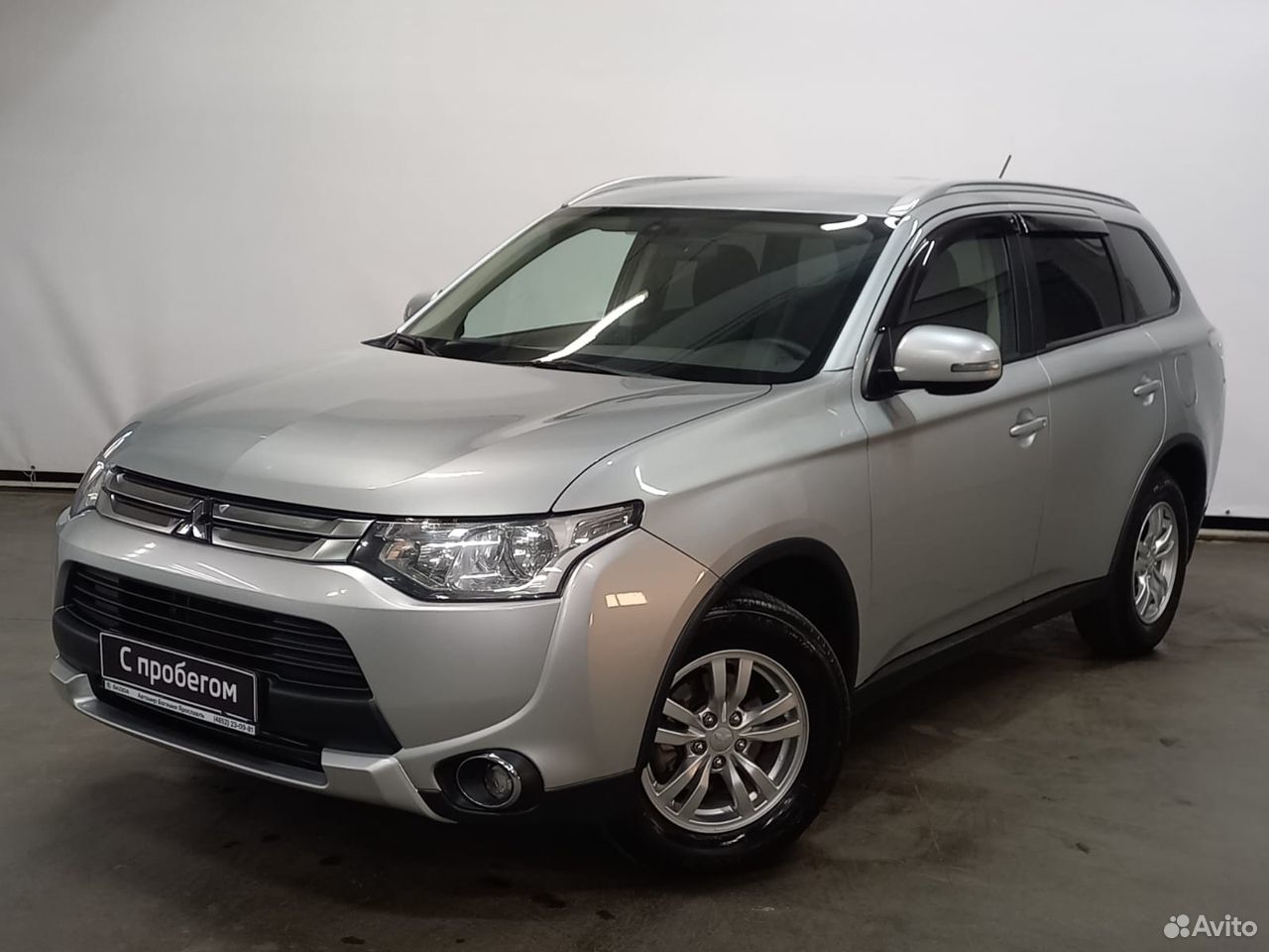 Mitsubishi outlander серый. Мицубиси аутлендер белый 2012. Outlander 2014 2. Outlander 2014 2. Outlander 2014 2.