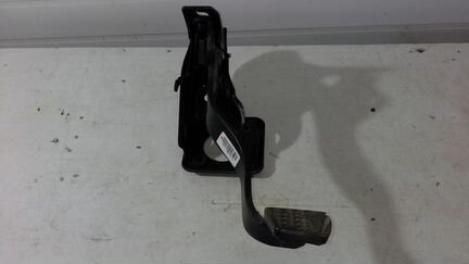 Педаль тормоза Geely Emgrand X7