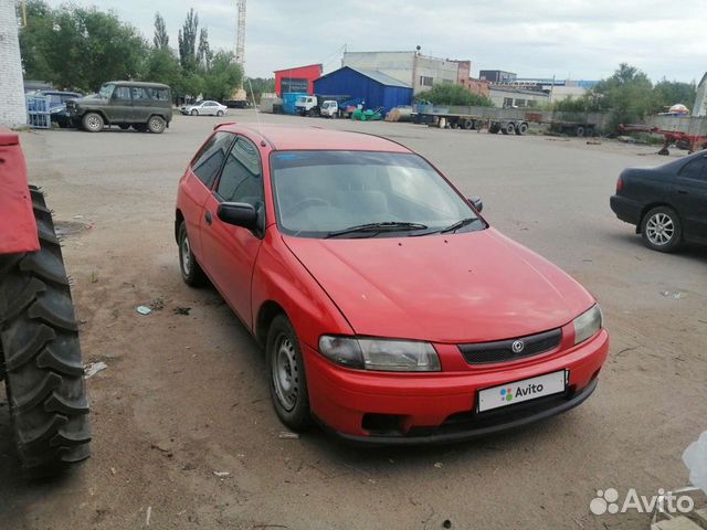 Mazda Familia 1.3 AT, 1996, 350 000 км