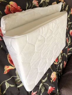 Клиновидная подушка