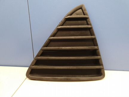 Решётка в бампер правая Ford Focus 3 2011-2019