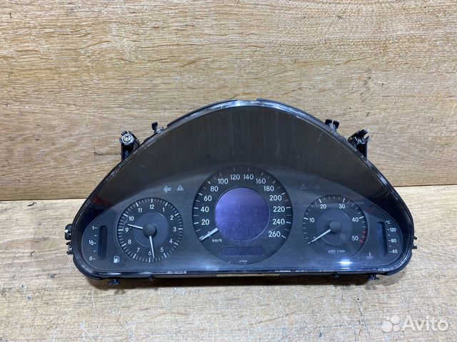 Панель приборов Mercedes W211 дизель 112614