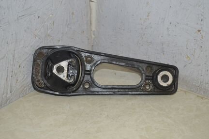 Подушка кпп задняя Renault Duster