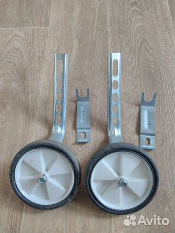 Колеса боковые для детского велосипеда