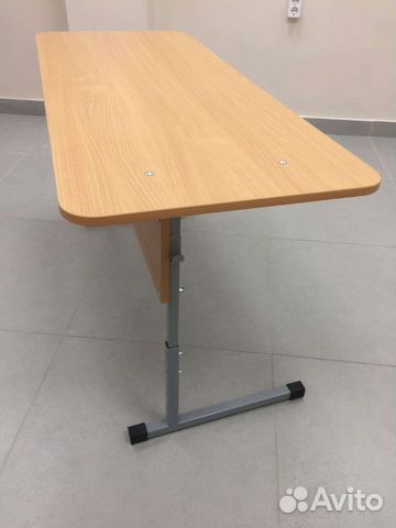 Парта и стул