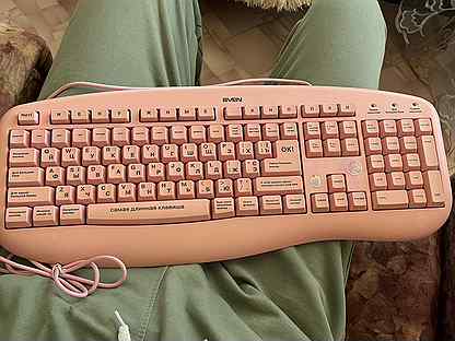 Клавиатура блондинки розовая рабочая