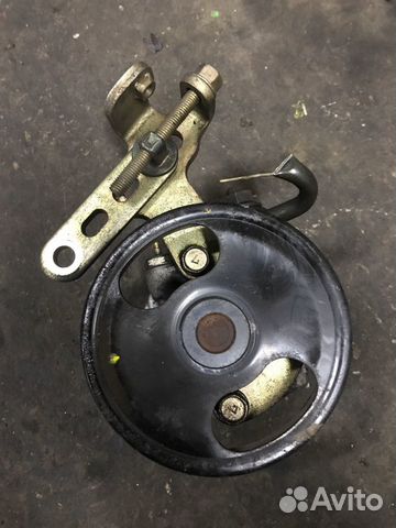 Насос Гур Мазда демио 1.3 1.5