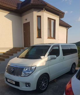 Nissan Elgrand 3.5 AT, 2010, 180 000 км