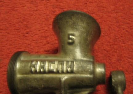 Касли старинная чугунная мясорубка СССР оригинал