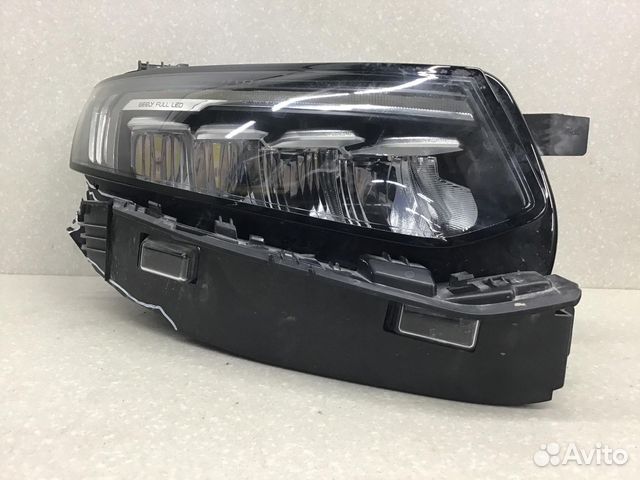 Фара правая Geely Atlas 2017