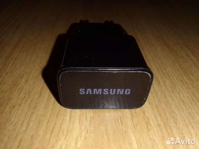 Зарядное устройство Samsung на 5V, 2A