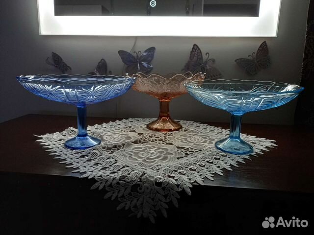 Вазы фруктовницы цветное стекло