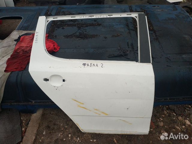 Дверь Шкода Фабия 2