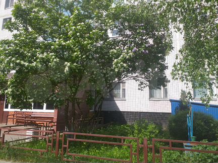 2-к. квартира, 54 м², 1/9 эт.