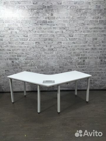 Стол для дома и офиса