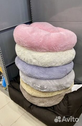 Лежанка для кошек собак 60 см. Лежак для животных