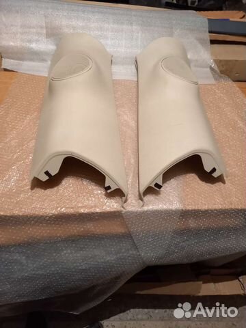 Обивка стойки задней с динамиком range rover vogue