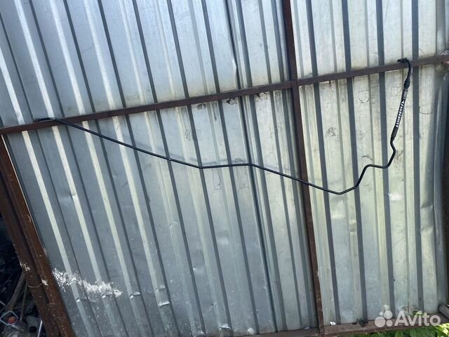 Напорный шланг от т-образн к ресиверу SL 55 AMG