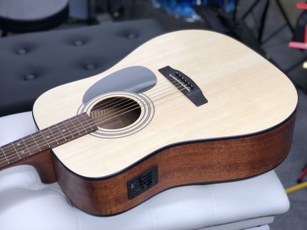 Электро-акустическая гитара Cort AD810E-OP