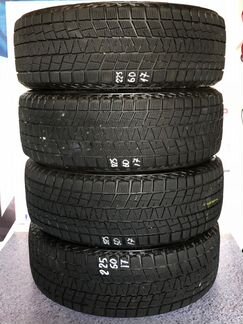 Bridgestone Blizzak DM-V2 225/60 R17 99Q
