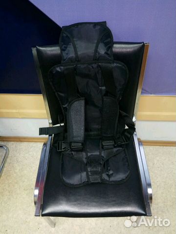 Сертифицированное гибдд детское автокресло чёрное