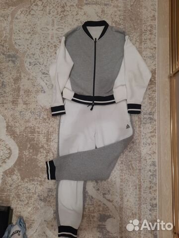 Спортивный костюм reebok женский