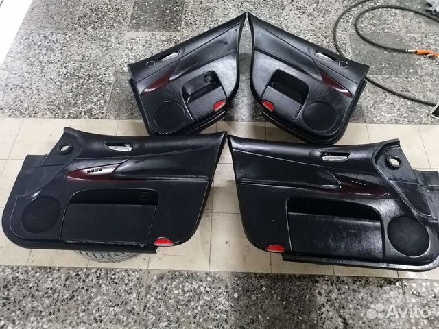 Дверные карты в сборе lexus gs 300