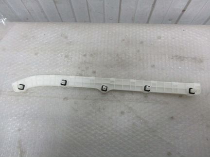 Кроншт. задн.бампер прав.Mitsubishi Pajero Sport 2