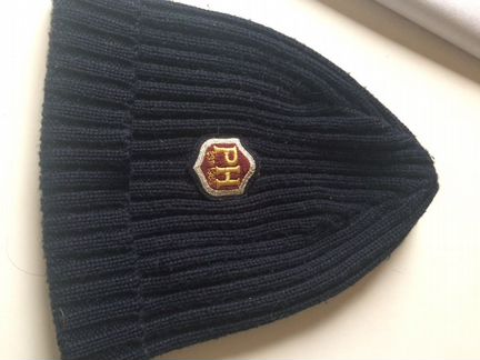 Шапка фирменная на мальчика