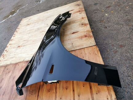 Крыло переднее правое Митсубиси Лансер 10