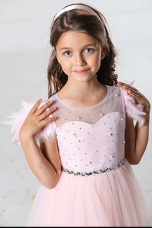 Нарядное платье для девочки