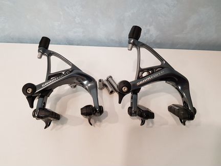 Шоссейные ободные тормоза sram Force set