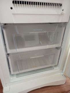 Холодильник indesit