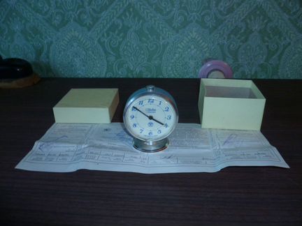 Будильник Слава механический