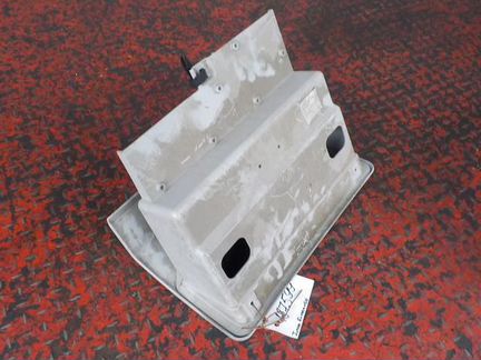 Отсек вещевой Ивеко Еврокарго 504075423