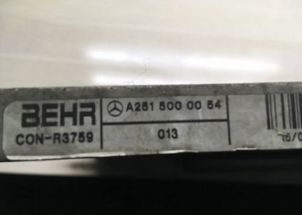 Радиатор кондиционера W164