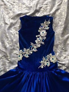 Нарядное Платье для девочки рост 122, 6-7 лет